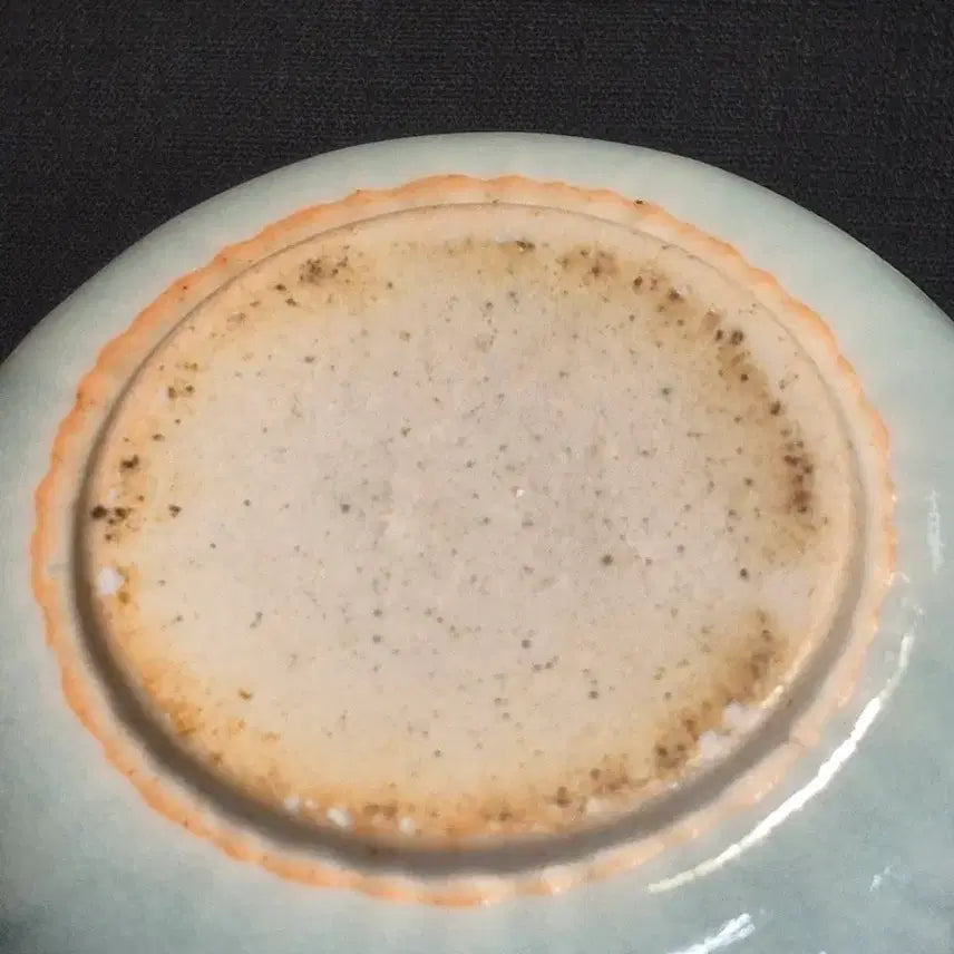 [BUNJANG] Celadon Porcelain Peony Engraved Cosmetic Case / 청자 목단 양각문 합 분합 화장기