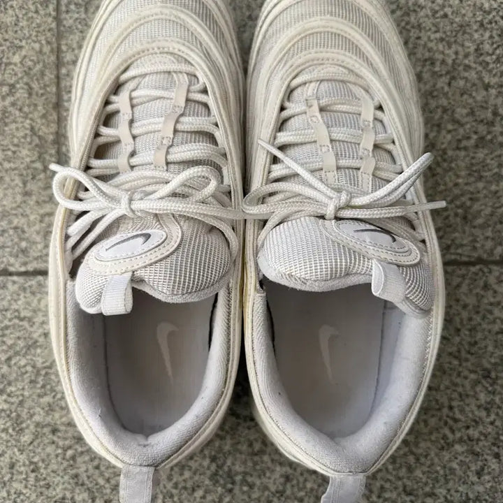[BUNJANG] Nike Air Max 97 Triple White Wolf Grey Sneakers / 나이키 에어맥스 97 트리플 화이트 울프 그레이 280