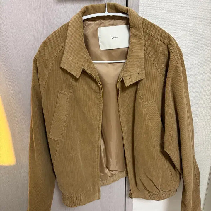 [SOLD OUT] 던스트 코듀로이 Harrington 자켓 베이지 S