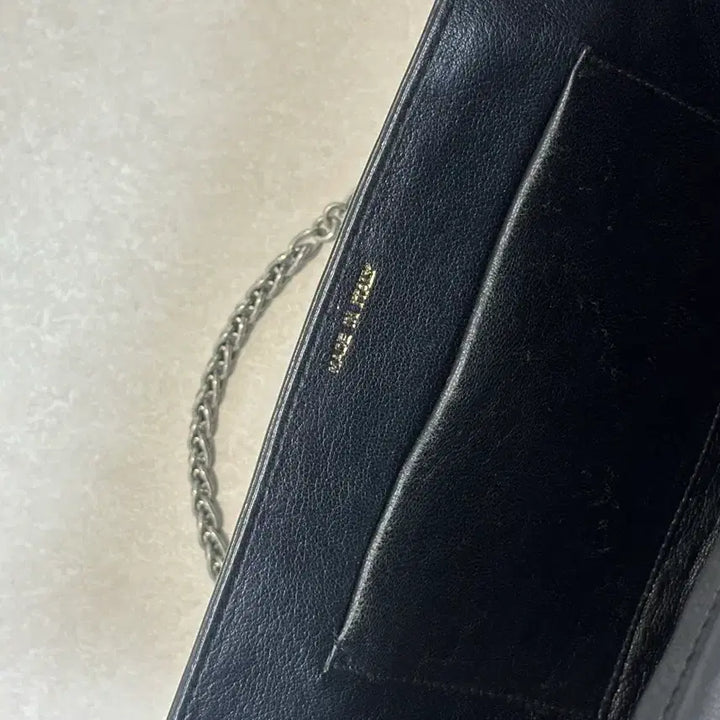 [SOLD OUT] 정품 샤넬 빈티지 쉐브론 블랙 체인백 3번대
