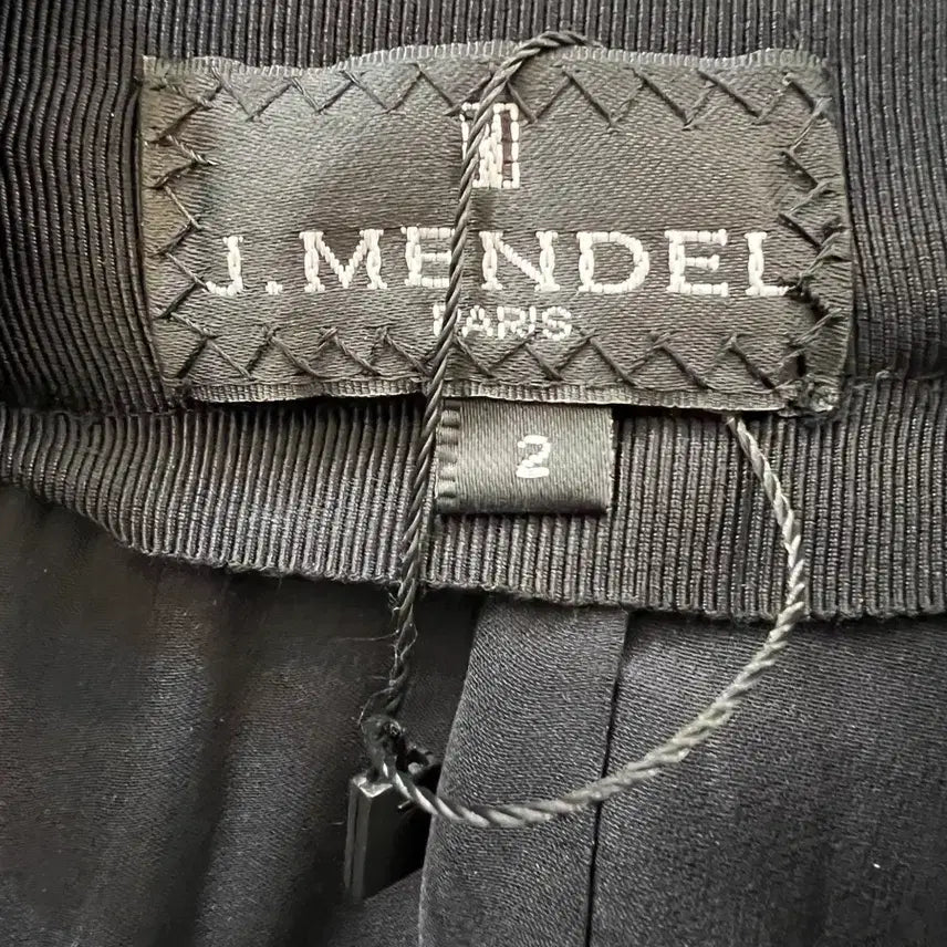 [BUNJANG] J MENDEL Black Pocket Skirt / 새상품 컨디션  프랑스 브랜드 J MENDEL 블랙 포켓 스커트2