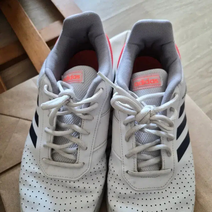 [BUNJANG] Adidas White Sneakers (Tennis) 265mm / 아디다스 흰색 운동화 (테니스 가능) 265mm