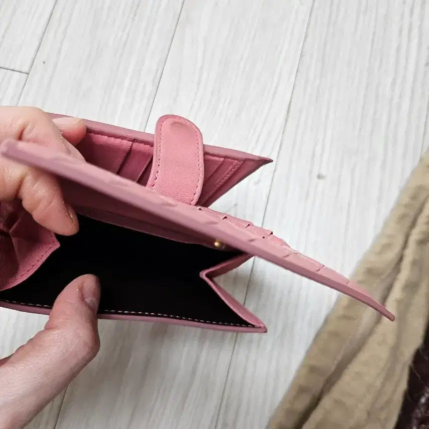 [BUNJANG] Bottega Veneta Wallet / 보테가베네타 반지갑 정품