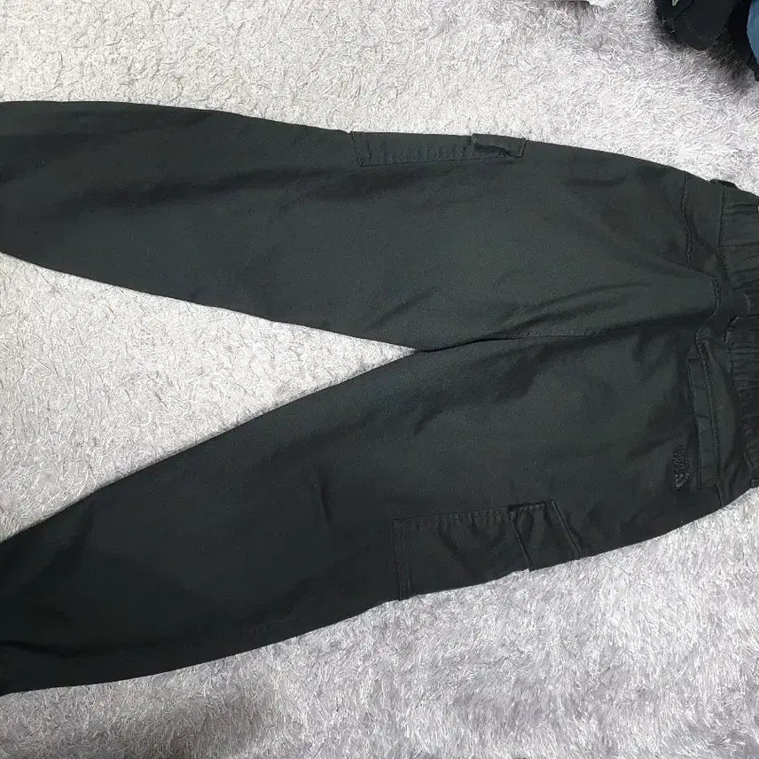 [BUNJANG] The North Face Villan Cargo Jogger Pants Black 80 / 노스페이스 카고 바지 빌란 조거 팬츠 블랙 80