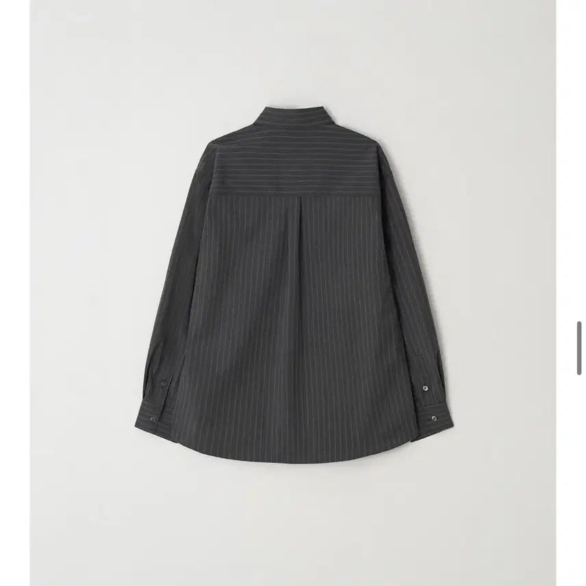[BUNJANG] Notia Gray Striped Shirt / 노티아 그레이 스트라이프 셔츠 (옷걸이 포함)