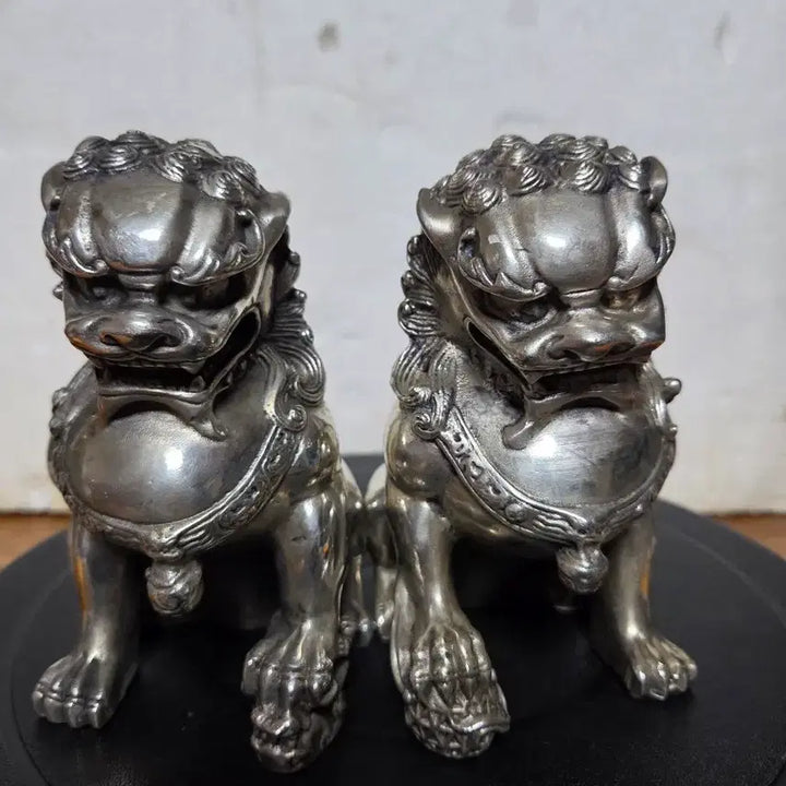 [BUNJANG] Silver Haetae Statues Pair Decoration / 실버 해태상 한 쌍 장식품