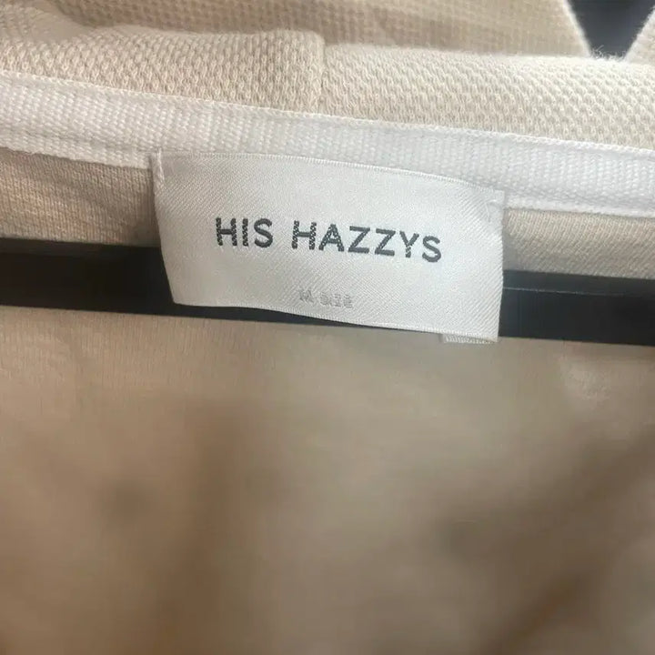 [BUNJANG] Hazzys Ivory Zip Detail Sweatshirt / 헤지스 맨투맨 아이보리 M 가슴60기장65