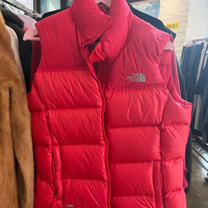 [BUNJANG] The North Face 700 Fill Power Padded Vest Pink / 노스페이스 700 핑크 패딩 조끼