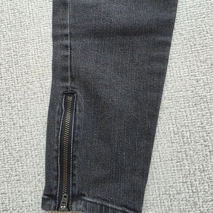 [BUNJANG] Jessi New York Skinny Jeans / 제시뉴욕 지퍼포인트 스키니진25