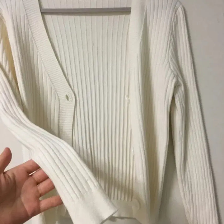 [BUNJANG] Ivory Ribbed Knit Cardigan / 아이보리 골지 니트 가디건