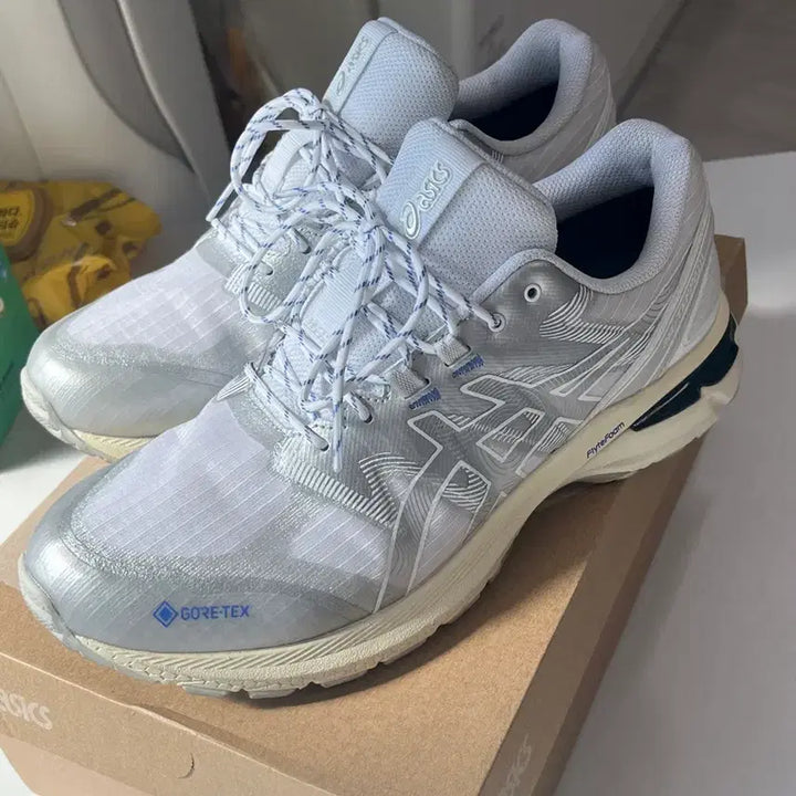 [BUNJANG] Asics Gel Terrain GTX White Pure Silver 270 Sneakers / 아식스 젤 터레인 GTX 화이트 퓨어 실버 270