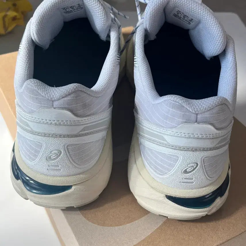[BUNJANG] Asics Gel Terrain GTX White Pure Silver 270 Sneakers / 아식스 젤 터레인 GTX 화이트 퓨어 실버 270