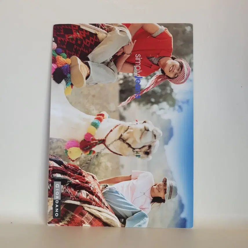 [BUNJANG] Giordano Jung Woo-sung Go So-young Postcard / 지오다노 정우성 고소영 엽서