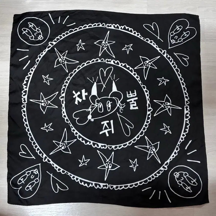 [BUNJANG] Lee Youngji Chargingeul Scarf Black / [품절/한정판] 이영지 차쥐뿔굿즈 스카프 (미사용)