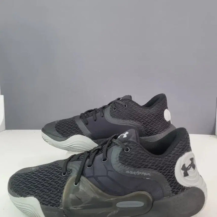 [BUNJANG] Hyojabin Vintage Under Armour Anatomix Spawn 2 Sneakers / 효자빈티지 275 언더아머 아나토믹스 스폰2