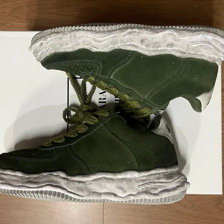 [BUNJANG] Mihara Yasuhiro Wayne Brushed Suede Sneakers / 미하라 야스히로 웨인 브러쉬드 스웨이드 그린 (size 37 + 새상품)