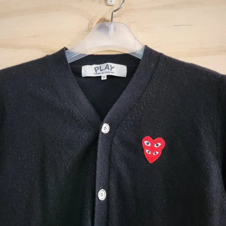 [BUNJANG] Comme des Garcons Double Heart Patch Cardigan / 859) 꼼데가르송 더블하트 와펜 가디건