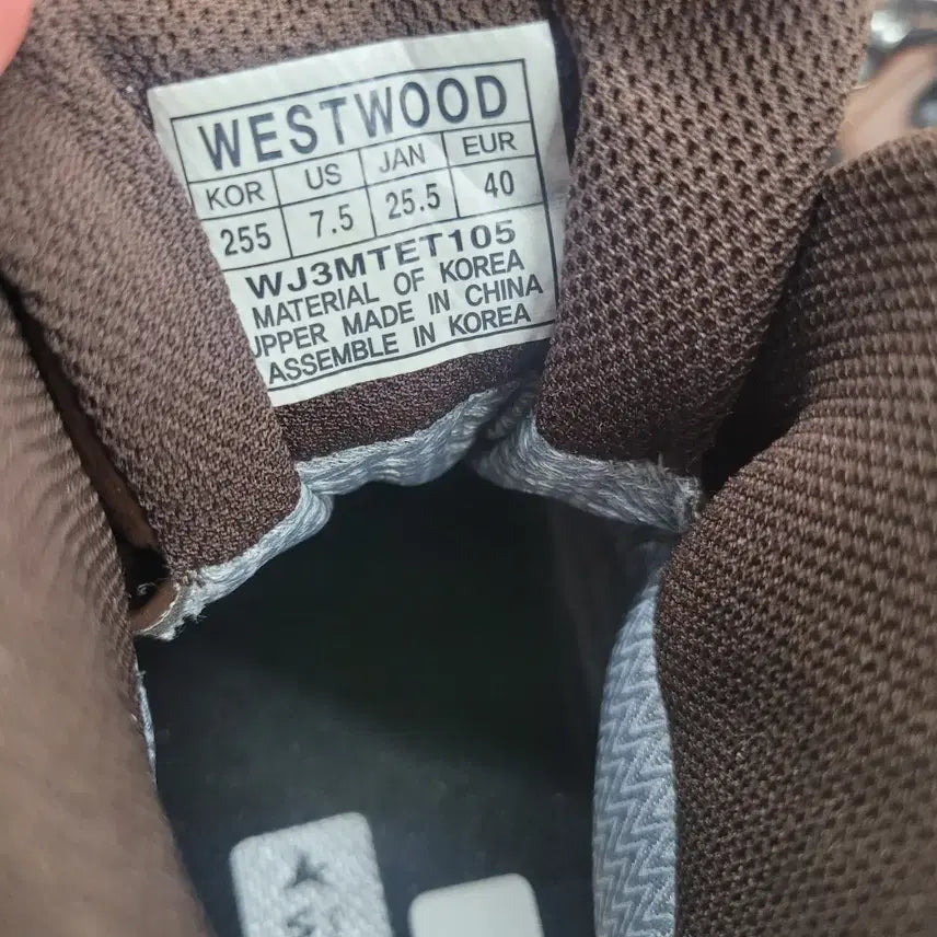 [BUNJANG] Westwood Real Leather Trekking Mid Hiking Boots / 구제짱짱맨 255 웨스트우드 리얼 레더 트레킹 미드 등산화