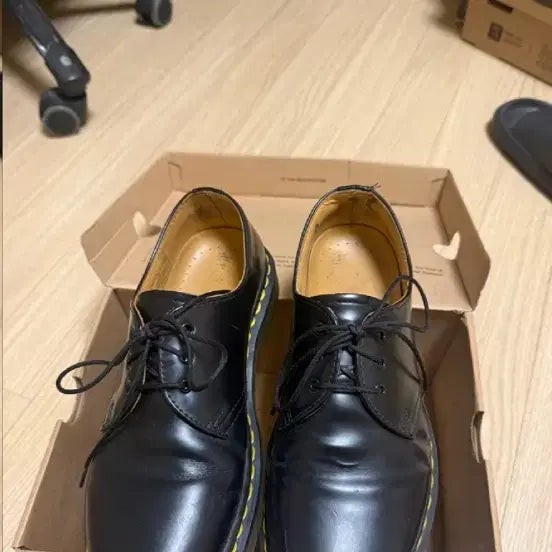 [BUNJANG] Dr. Martens 1461 Smooth Black Derby Shoes / uk6,250) 닥터마틴 1461 스무스 블랙 3홀 더비