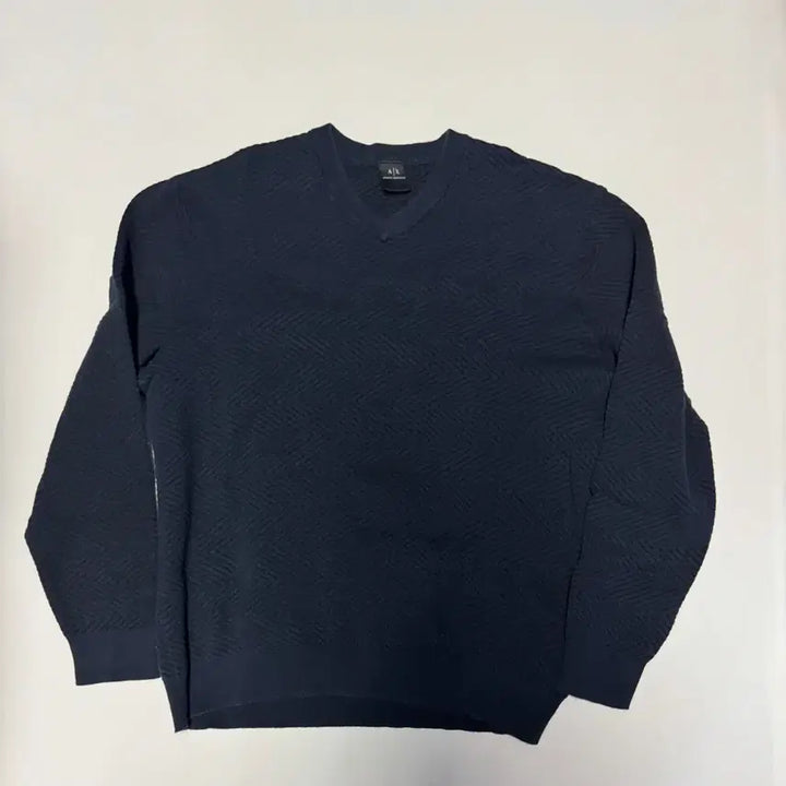 [BUNJANG] Armani Exchange Minimal V-Neck Cotton Knit Sweater (L-XL) - Navy / 아르마니 익스체인지 미니멀 브이넥 코튼 물결 니트 L ~ XL 네이비