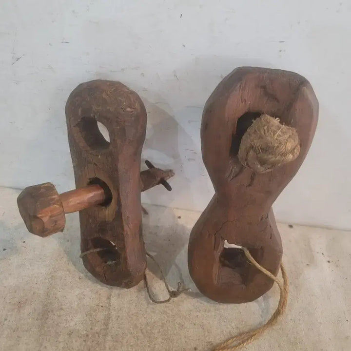 [BUNJANG] Antique Goat Neck Tightening Tools (Set of 2) / 민속품  / 염소 목줄 쪼우는 도구 2점