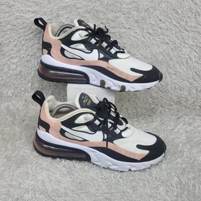 [BUNJANG] Nike Air Max 270 React Sneakers (Used) / 구제짱짱맨 240 나이키 에어맥스270 리액트 스니커즈