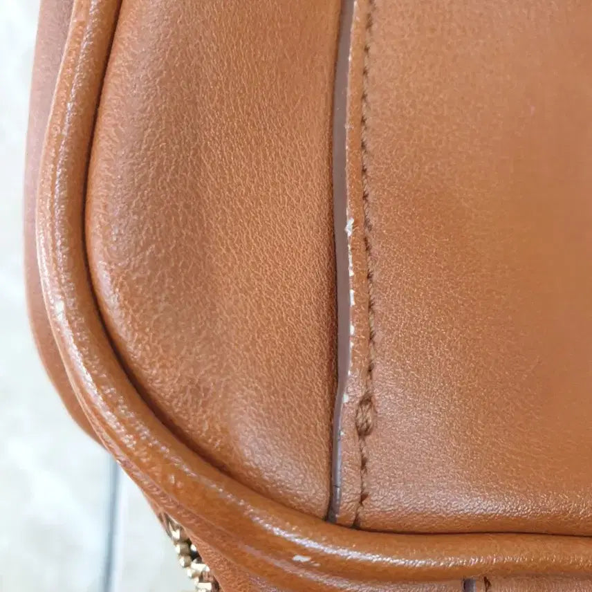 [BUNJANG] Hazzys Crossbody Bag / 헤지스 크로스백 사진참고