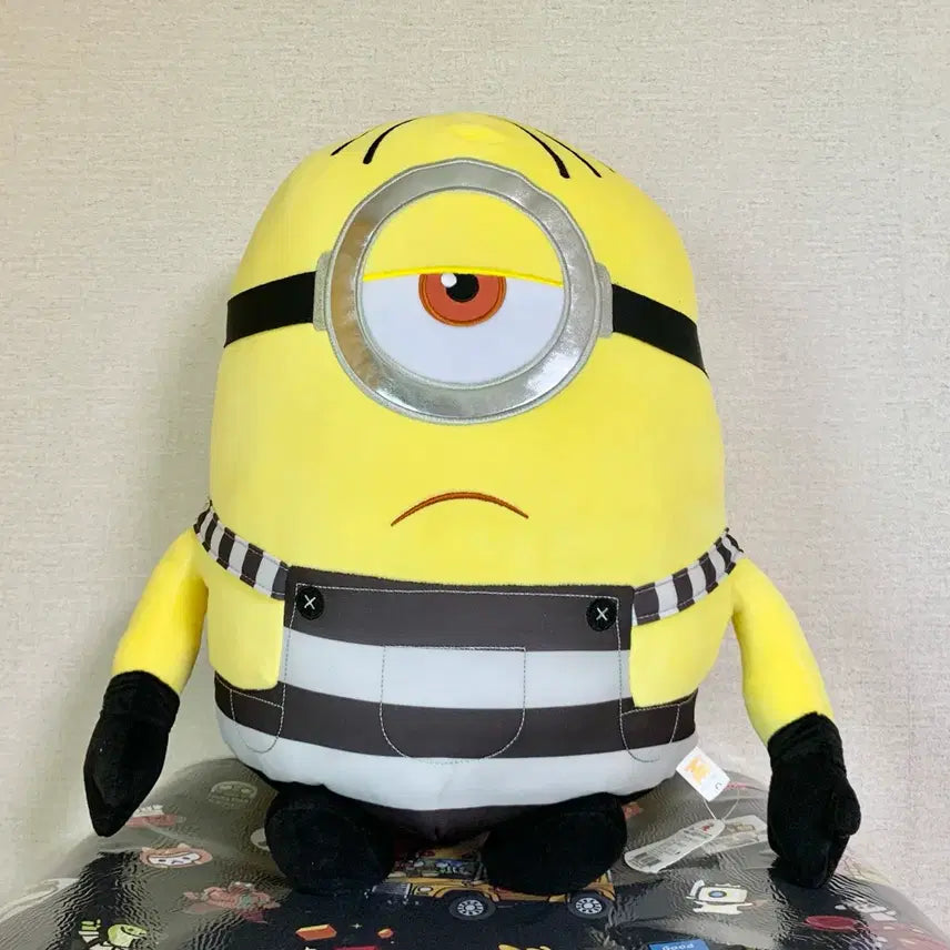 [BUNJANG] Minions Prisoner Outfit Large Plush Doll 50cm / 새상품) 미니언즈 죄수복 대형봉제인형 50cm