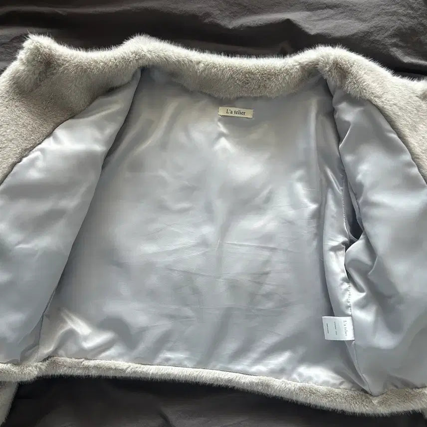 [BUNJANG] Lapalier Eve Fur Jacket - Gray / 라플리에 이브 퍼자켓 그레이 eve fur
