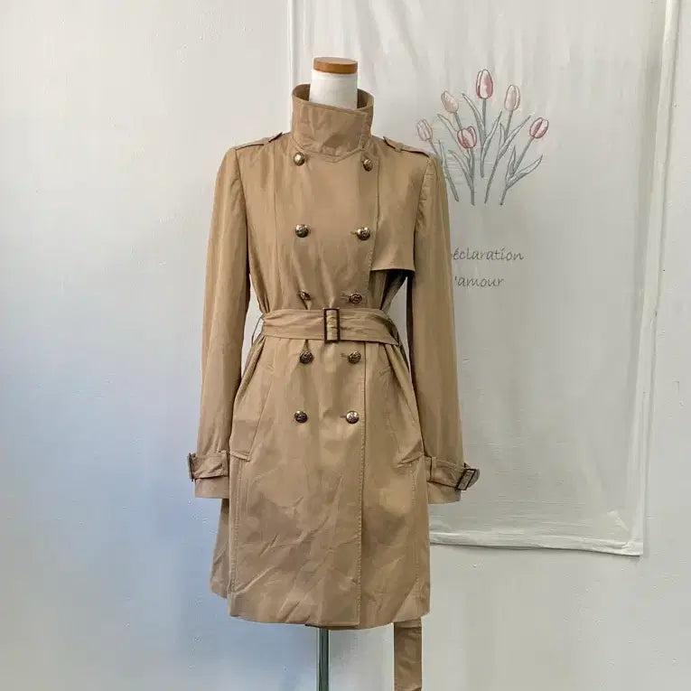 [BUNJANG] Rian Beige Double Button Trench Coat / 오염특가>>리안 베이지색 더블 버튼 트렌치 코트
