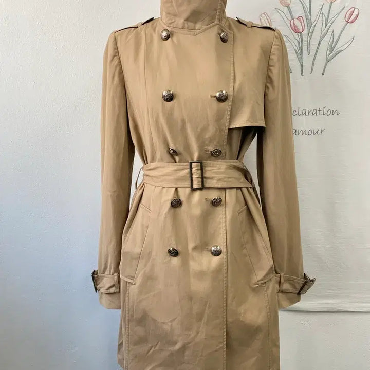 [BUNJANG] Rian Beige Double Button Trench Coat / 오염특가>>리안 베이지색 더블 버튼 트렌치 코트