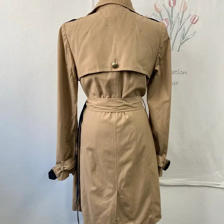 [BUNJANG] Rian Beige Double Button Trench Coat / 오염특가>>리안 베이지색 더블 버튼 트렌치 코트
