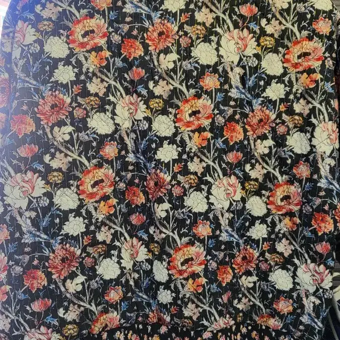 [BUNJANG] ZARA TRF Floral Bomber Jacket / 자라 TRF 플라워 봄버 자켓