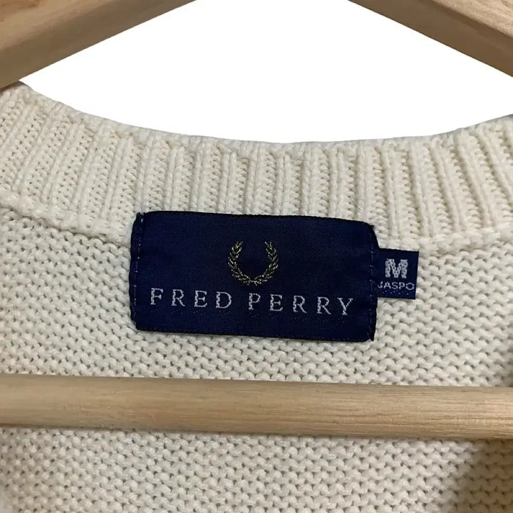 [BUNJANG] Fred Perry Japan V-Neck Cotton Knit Vest M / 프레드페리 재팬  브이넥 코튼 니트 베스트 M