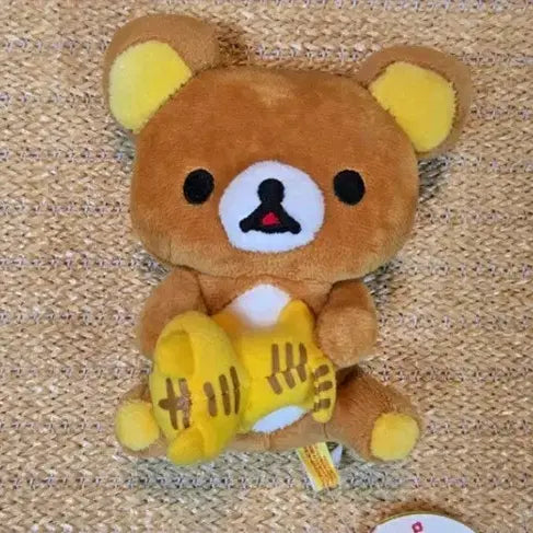 [BUNJANG] San-X Rilakkuma with Tiger Plush / [고전] 산엑스 경품 희귀 호랑이를 든 리락쿠마 인
