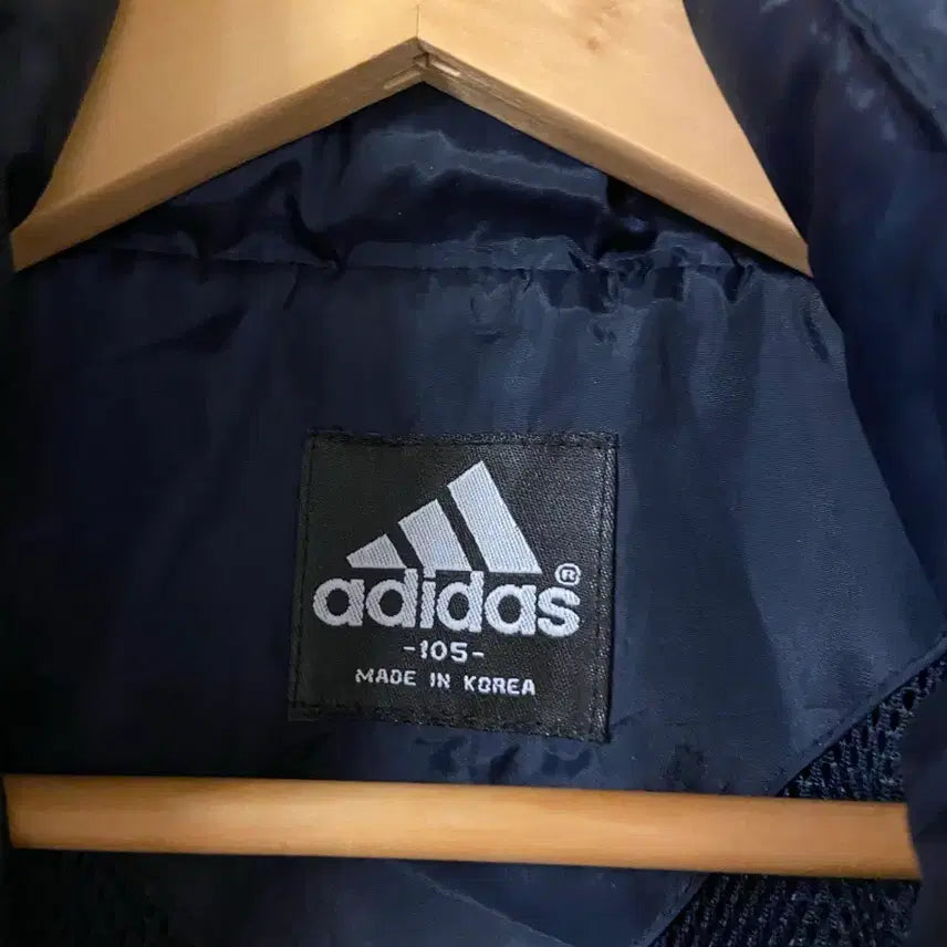 [BUNJANG] Adidas Navy Three-Stripe Windbreaker Jacket / 빈티지 아디다스 네이비 삼선 바람막이 자켓