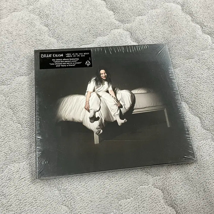 [BUNJANG] Billie Eilish WHEN WE ALL FALL ASLEEP, WHERE DO WE GO? Album / 빌리 아일리시 1집 앨범 (WHEN WE ALL FALL)