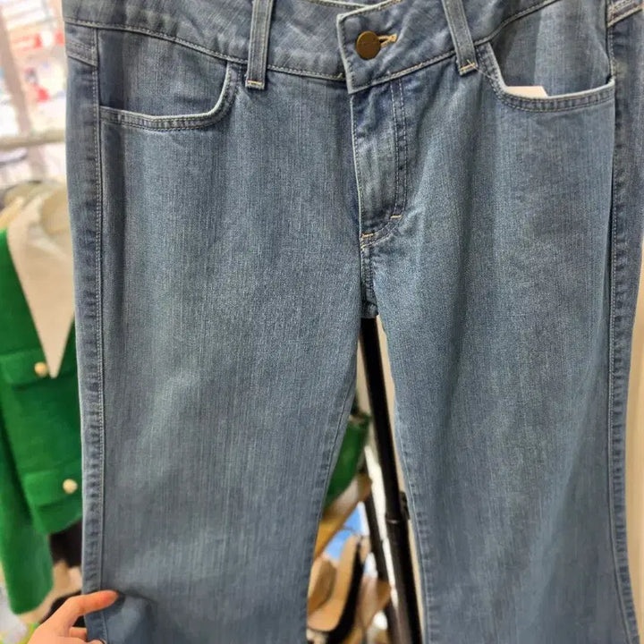 [BUNJANG] SIWY Bootcut Denim Jeans / 씨위 데님 부츠컷 청바지