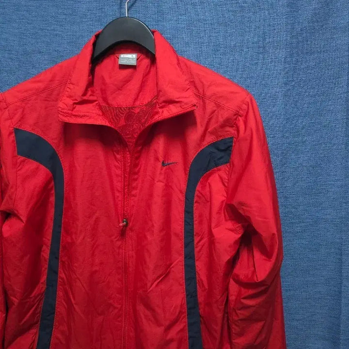 [BUNJANG] Nike Red Windbreaker L Size / 나이키 레드 바람막이 L 사이즈