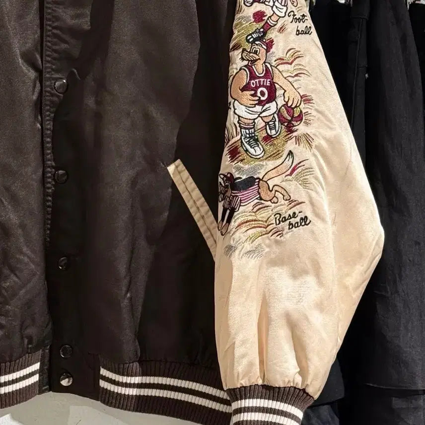[BUNJANG] Captain Santa Brown Sports Embroidered Sukajan Jacket / 캡틴 산타 브라운 스포츠 자수 스카쟌 자켓