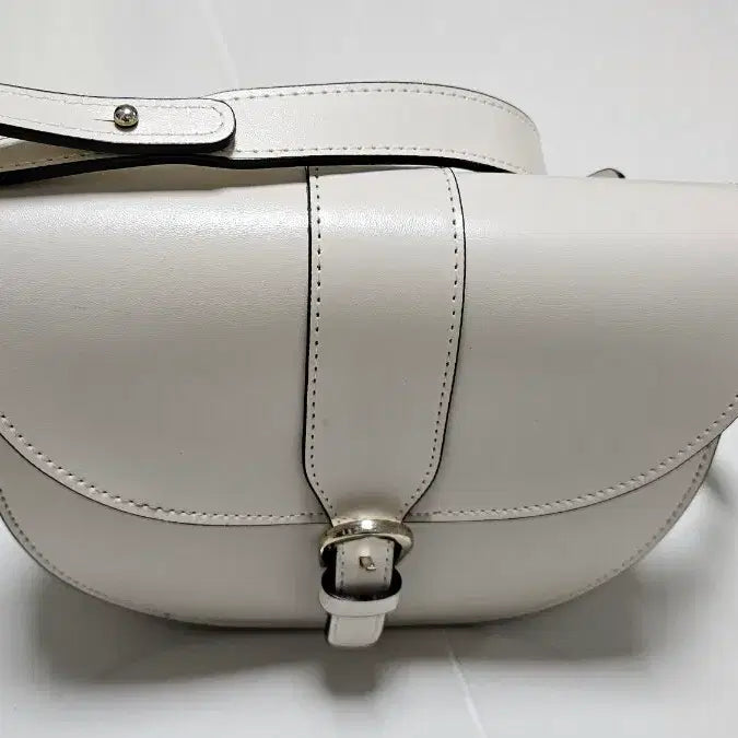 [BUNJANG] Mur Calfskin Crossbody Bag / 무르 소가죽백