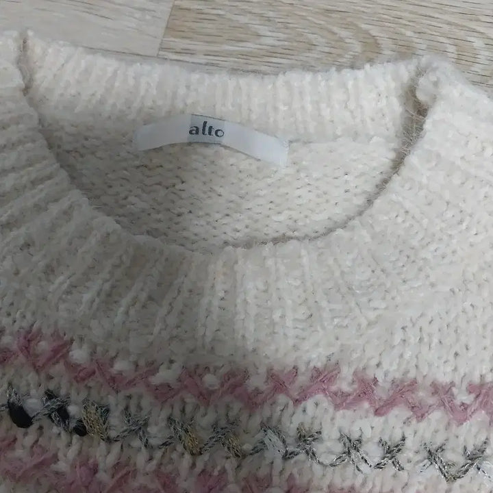 [BUNJANG] Vibrant Knit Sweater / 화사한 니트