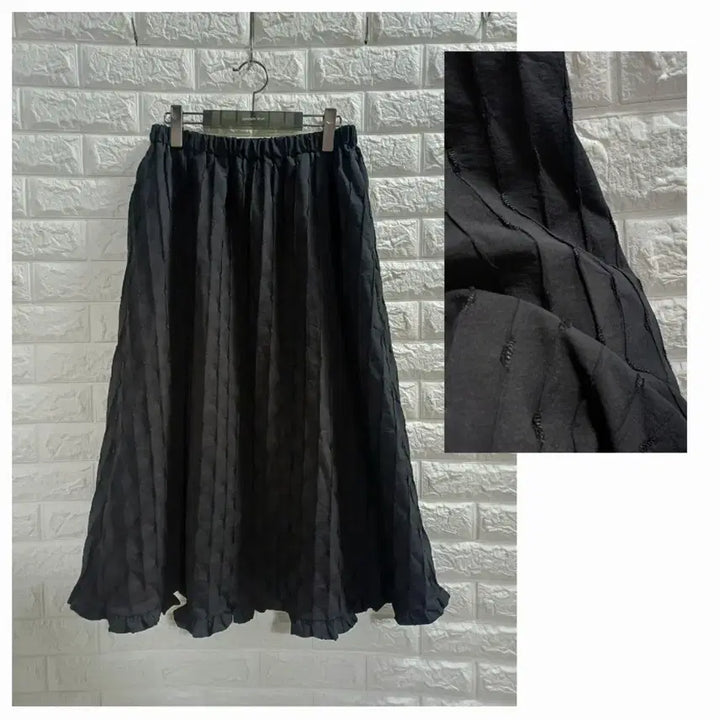 [BUNJANG] Banding Embroidered Pleated Frill Long Skirt / 밴딩 자수플리츠 프릴 롱스커트