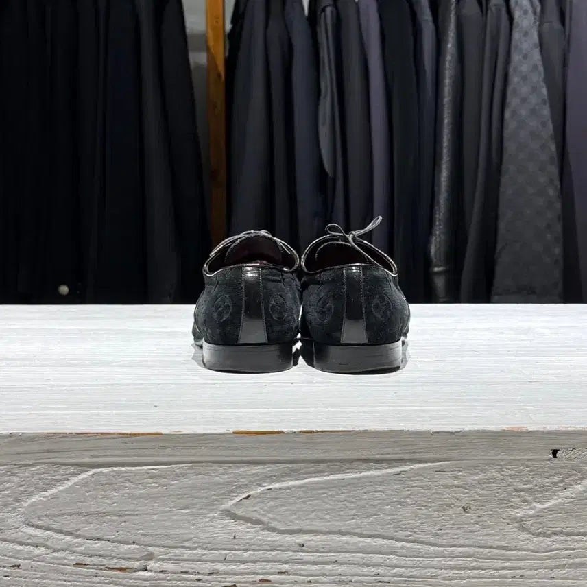 [BUNJANG] Louis Vuitton Monogram Velvet Oxford Shoes / 루이비통 블랙 모노그램 벨벳 옥스퍼드 슈즈