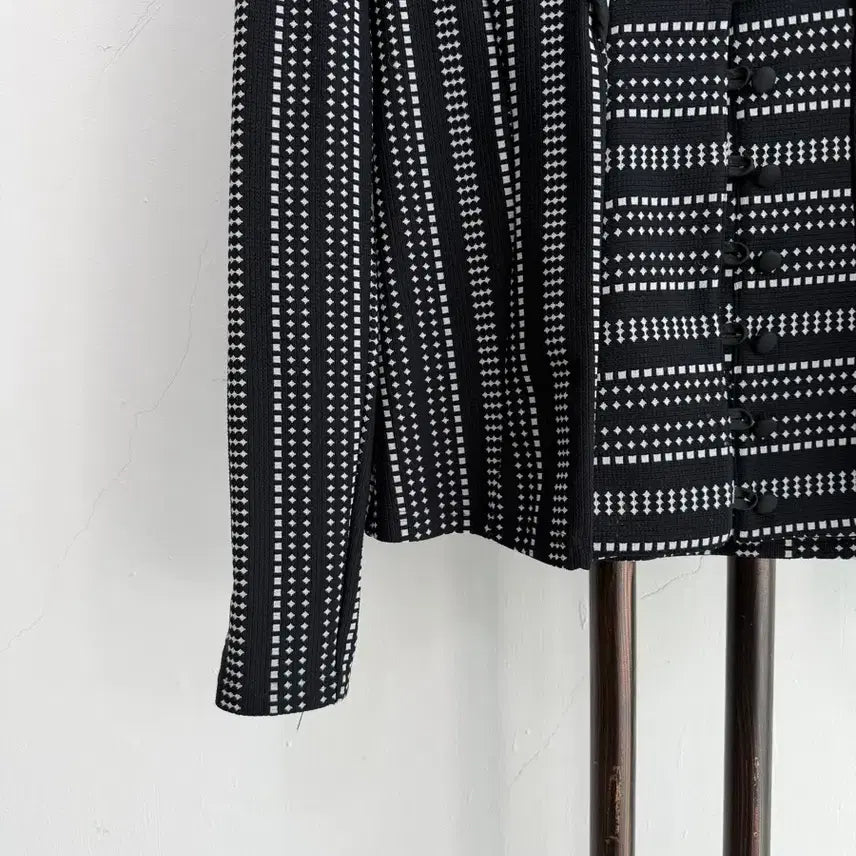[BUNJANG] Lamure RAYURE Paris Black Pattern Jacket / 정품 라뮤르 RAYURE 파리 블랙 패턴 자켓
