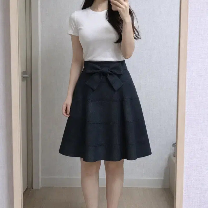 [BUNJANG] TO BE CHIC Ribbon Flare Skirt / JPN 리본 플레어 스커트/A라인/하객룩 출근룩 데이트룩 데일리룩