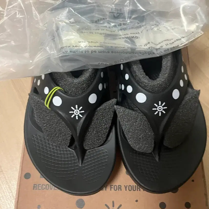 [SOLD OUT] 우포스 x 꼬르소 꼬모 쪼리