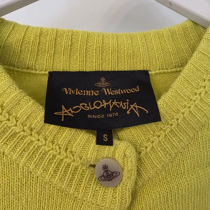 [BUNJANG] Vivienne Westwood Lime Green Cardigan / 비비안웨스트우드 라임색 가디건