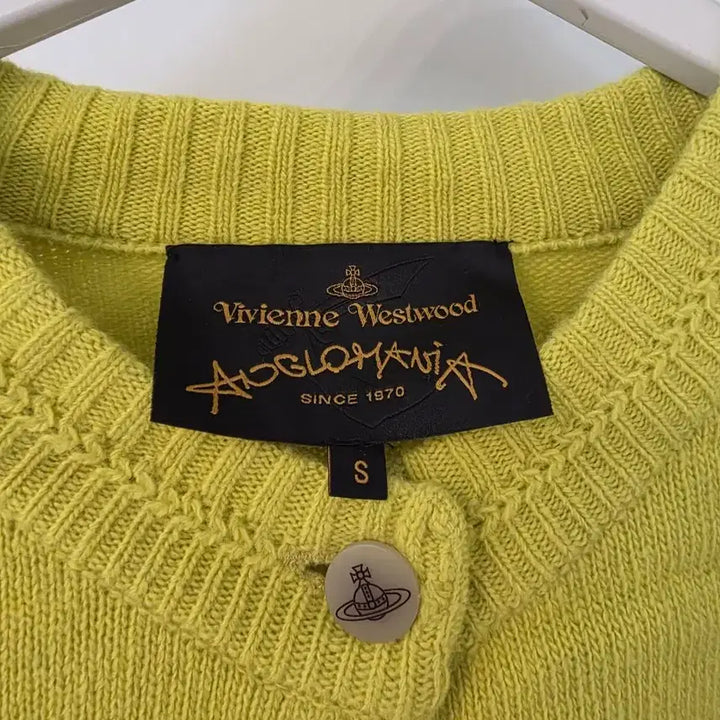 [BUNJANG] Vivienne Westwood Lime Green Cardigan / 비비안웨스트우드 라임색 가디건