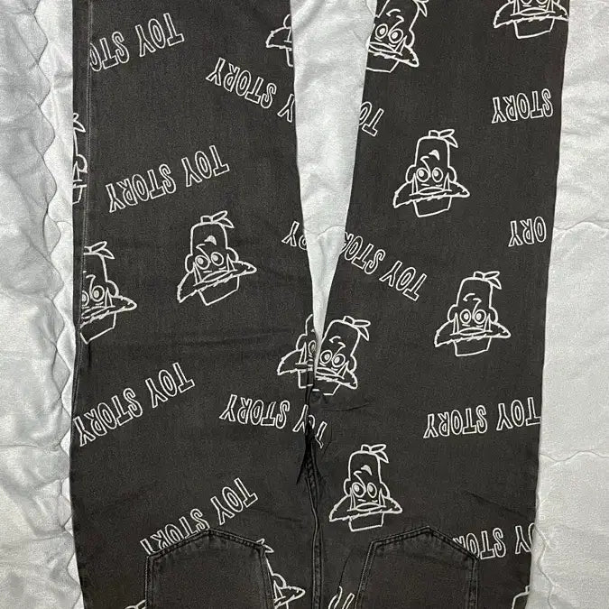 [BUNJANG] H&amp;M Toy Story Denim Pants / h&amp;m 토이스토리 데님 팬츠 바지